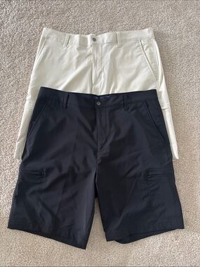 Chaps Men's Cargo Shorts Duo - Black and Cream